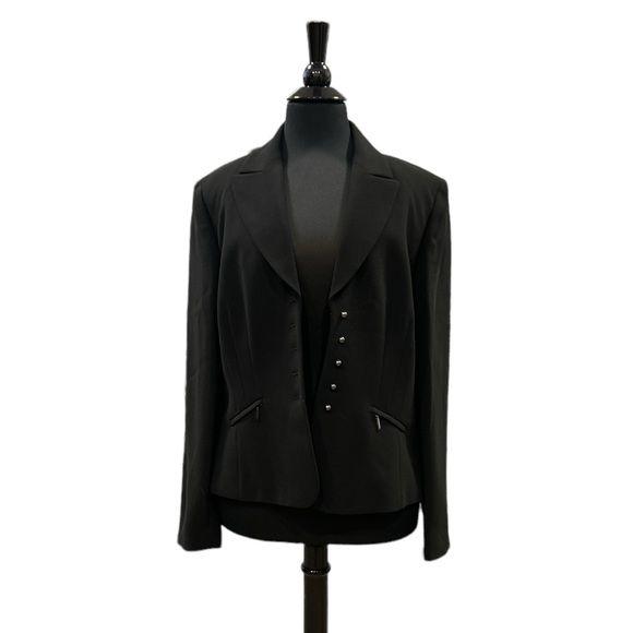 Tahari Jackets & Blazers - Tahari Blazer